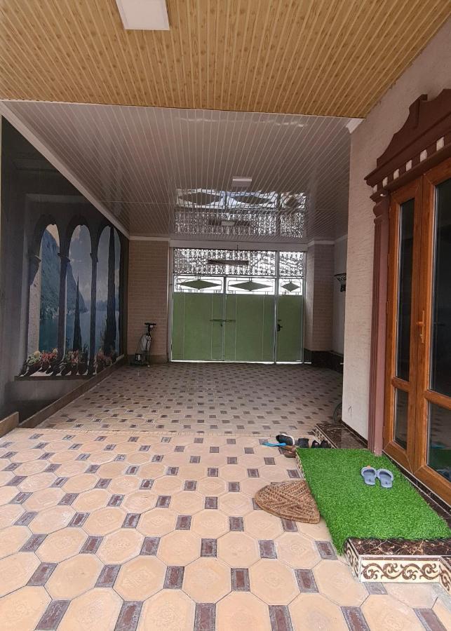 Sultan Saray Hostel Osh Εξωτερικό φωτογραφία