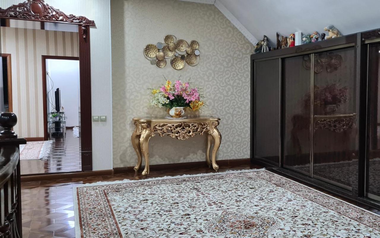 Sultan Saray Hostel Osh Εξωτερικό φωτογραφία