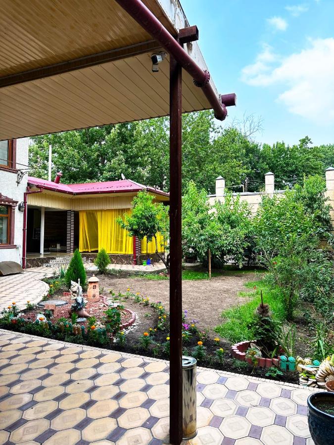 Sultan Saray Hostel Osh Εξωτερικό φωτογραφία