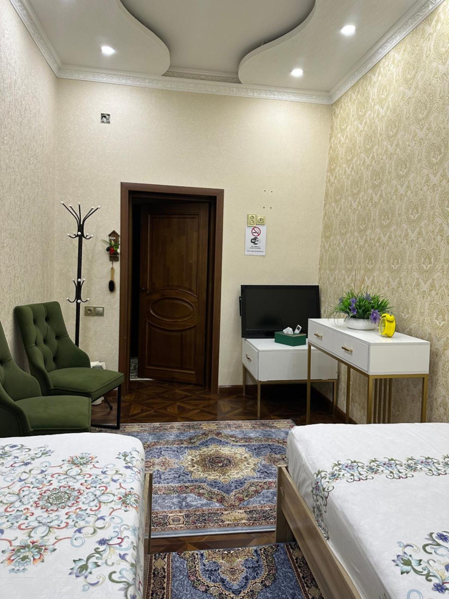 Sultan Saray Hostel Osh Εξωτερικό φωτογραφία