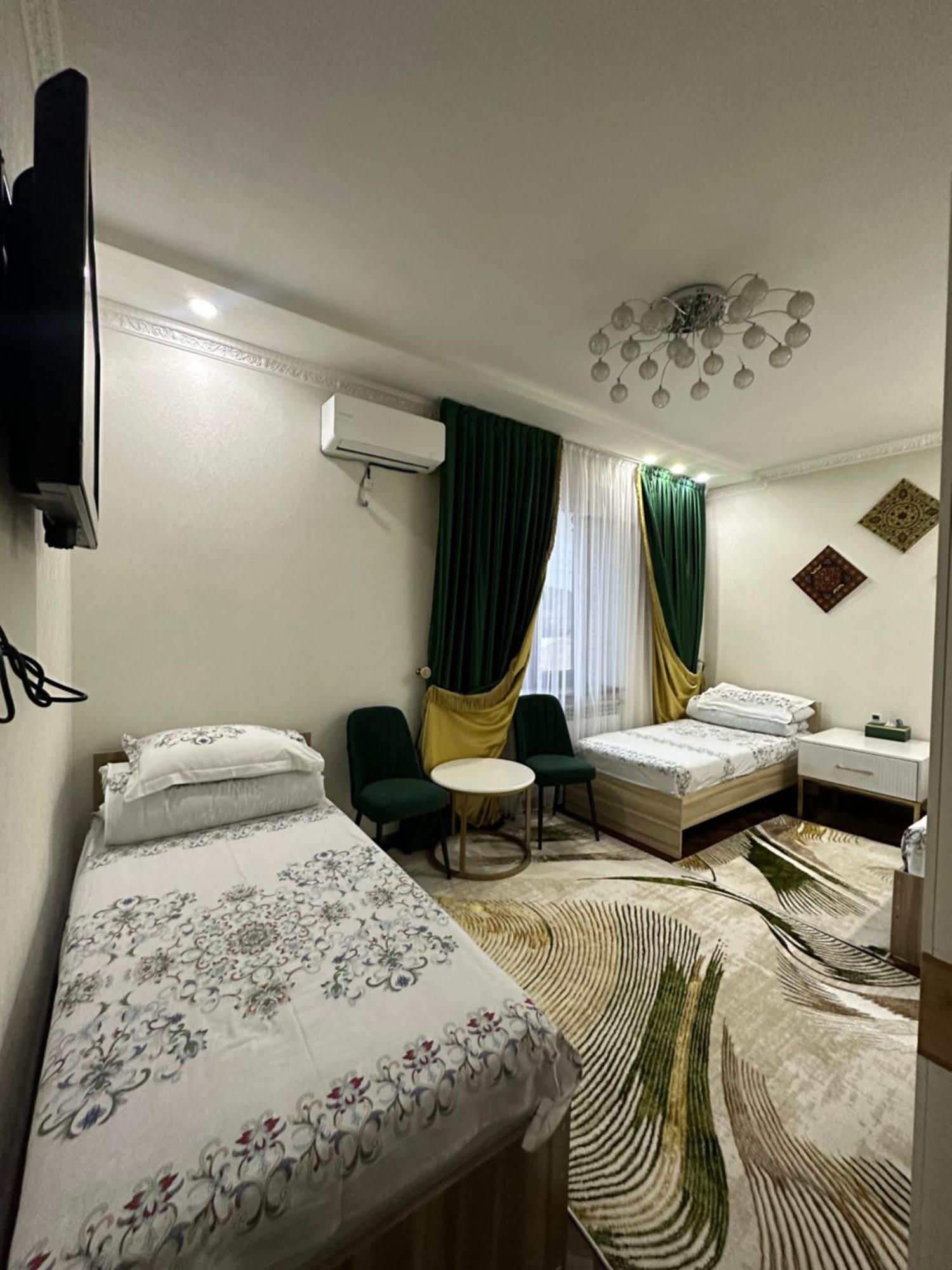 Sultan Saray Hostel Osh Εξωτερικό φωτογραφία