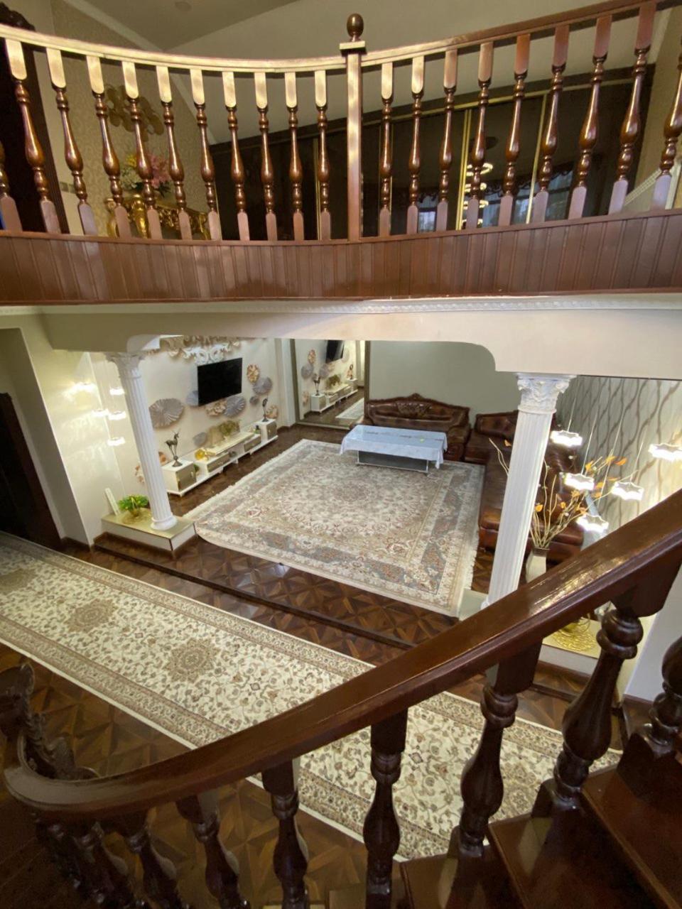 Sultan Saray Hostel Osh Εξωτερικό φωτογραφία
