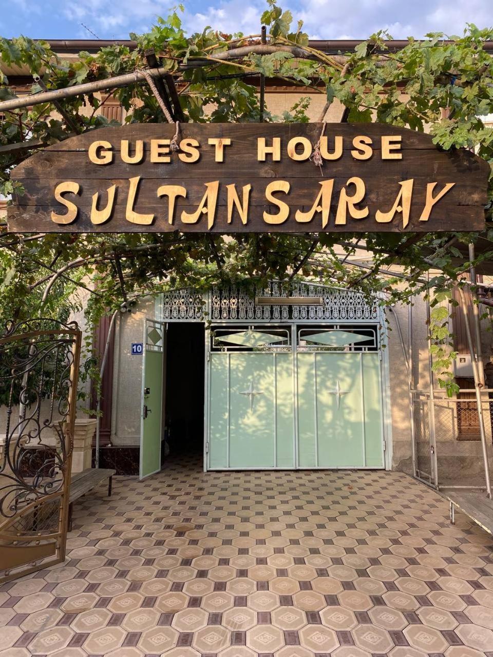 Sultan Saray Hostel Osh Εξωτερικό φωτογραφία