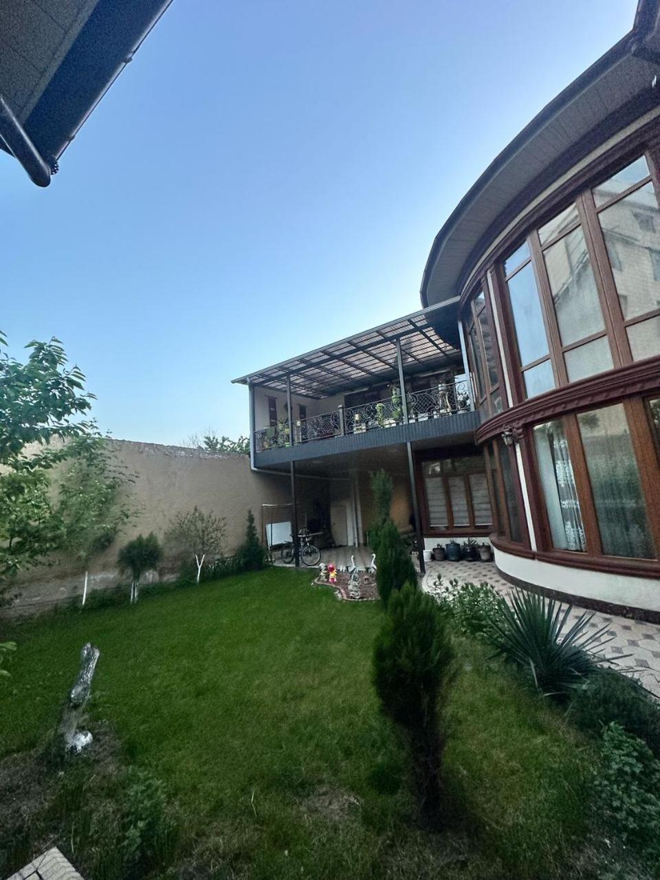 Sultan Saray Hostel Osh Εξωτερικό φωτογραφία